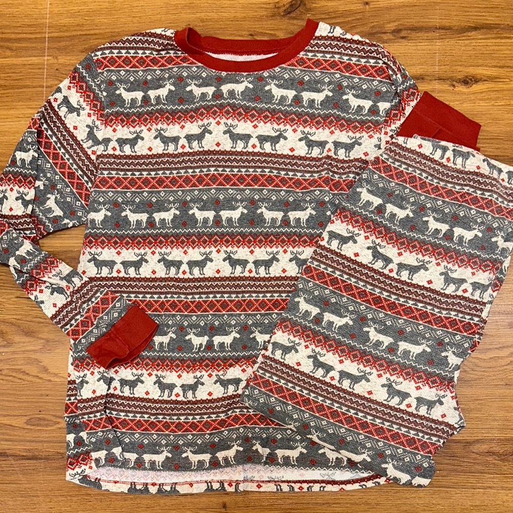 Couple Sets Festive Red and Gray Pajama with Nordic Patterns